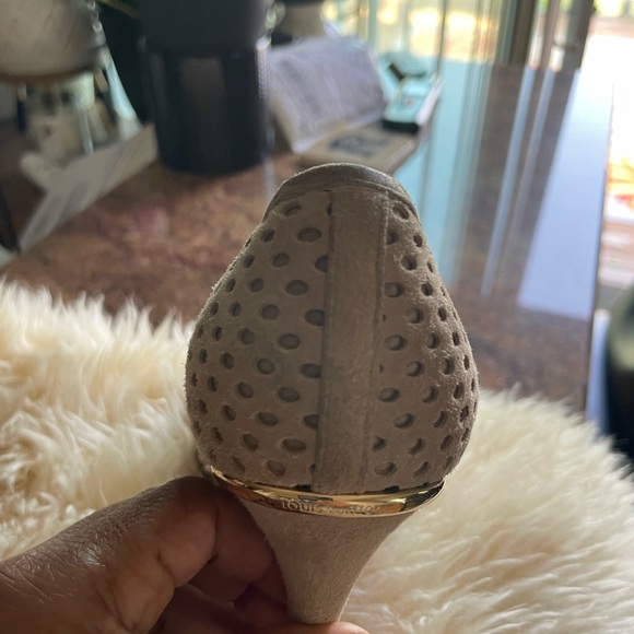 - Louis Vuitton (Preowned) “Eyeline” beige heels with suede mesh finis… - Picture 4 of 13